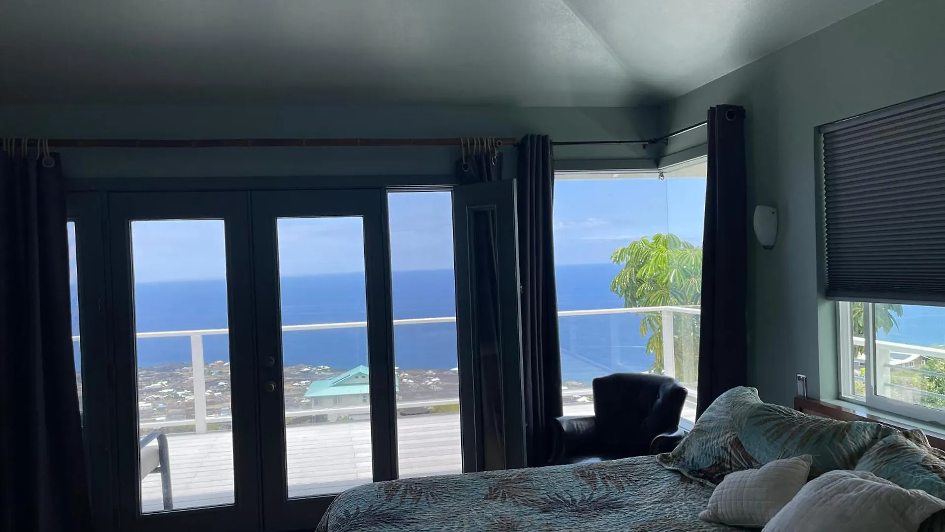 Holiday home The Pineapple Palace Papa Bay